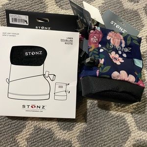 STONZ BOOTIES NAVY FLORAL with liners